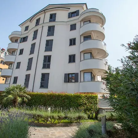 Primavera Apartment